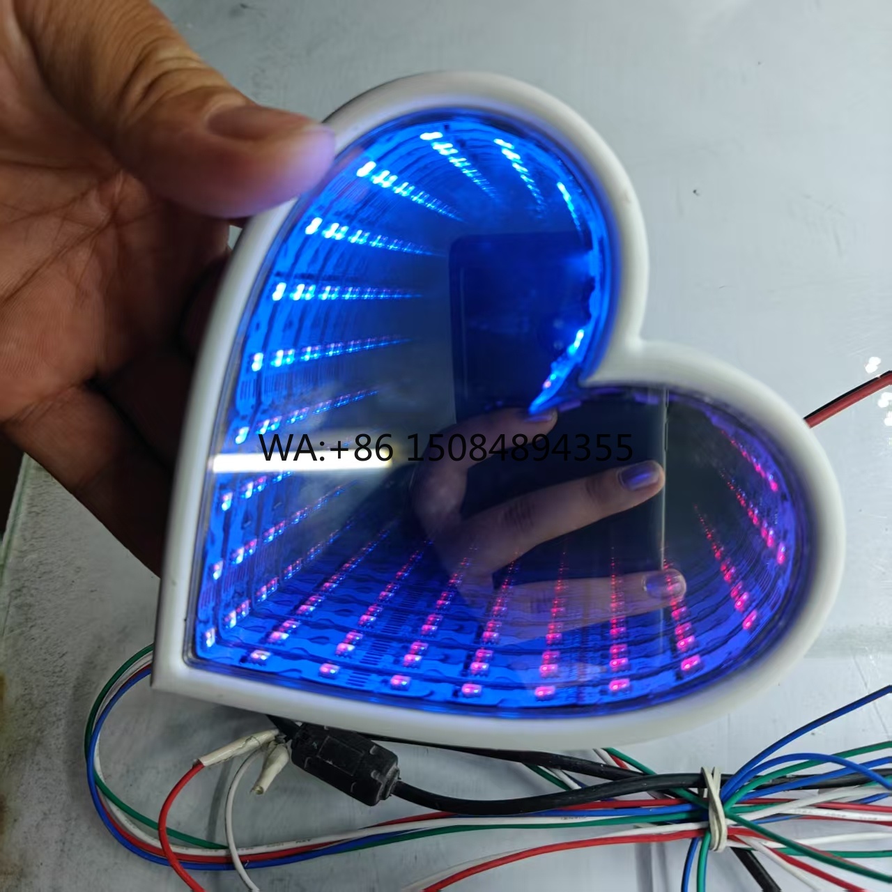 3D Multi-Color Infinity Mirror - Lighting Decor Company 评论和价格